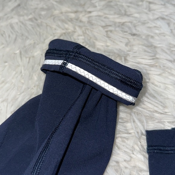 Lululemon Time To Sweat Crop *23" True Navy - Picture 6 of 6